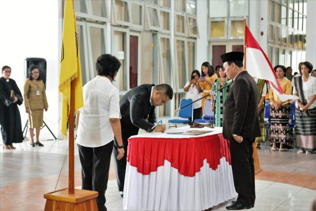 6 PEJABAT PIMPINAN TINGGI PRATAMA LINGKUP PEMKAB KUPANG DILANTIK 5 IMG 20191023 WA0430