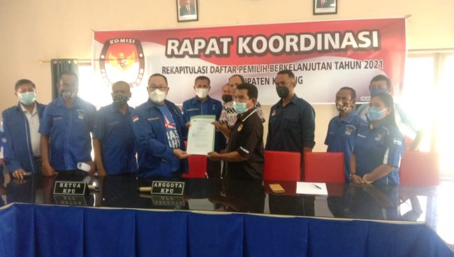 Tolak KLB, Demokrat Kabupaten Kupang Datangi KPU dan Kesbangpol 10 IMG 20210309 WA0321
