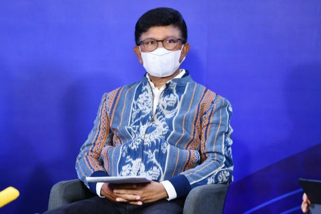 kominfo menteri johnny lebaran digital FMB9 AYH 0