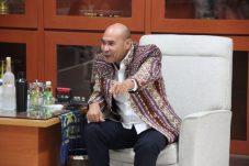 Titipkan 3 Hal Ini Kepada Ikatan Bidan Indonesia, Gubernur NTT: Bidan Mesti Memiliki Kemampuan Jamak 9 IMG 20220624 WA0011