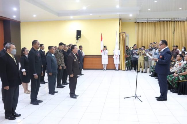Ketua Umum KONI NTT, Josef Nae Soi Lantik Badan Pengurus KONI Kabupaten Kupang 3 WhatsApp Image 2022 09 27 at 19.35.41