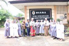 Gubernur NTT Ajak Gereja Kolaborasi Atasi Kemiskinan 1 IMG 20230106 WA0397