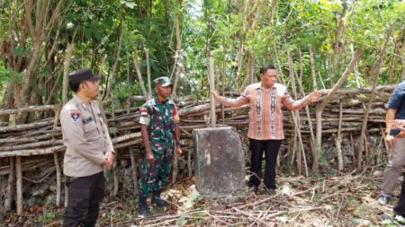 Pengrusakan Batas dan Pembuatan Kebun Tanpa Izin: Bupati Malaka Desak Bupati TTS Tindak Tegas Warganya 2 IMG 20231207 WA0027 e1701923223538