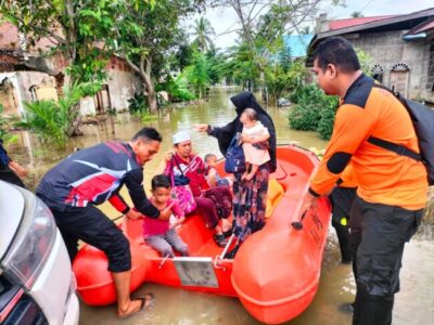 Banjir Melanda Aceh Utara, Ribuan Jiwa Mengungsi 9 IMG 20231228 WA0025 e1703778806802