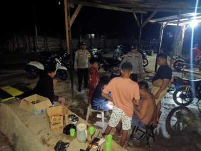 Polsek Pantai Baru Tingkatkan Kedekatan dengan Masyarakat Melalui Patroli K2YD 2 IMG 20240105 WA0004 e1704498479807