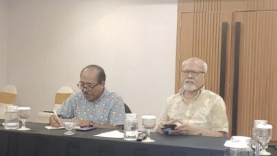 Anggota DPD RI Abraham Paul Liyanto: Peran Kritis Pers dalam Pembangunan NTT Ditekankan pada HPN 2024 5 IMG 20240211 122013 e1707625274103