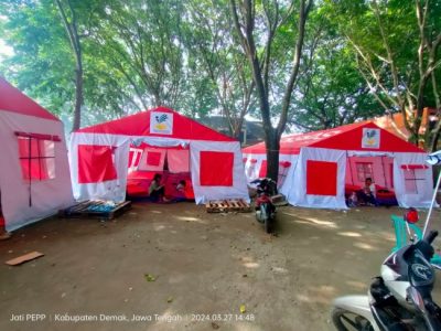UPDATE: Banjir Demak - Nol Pengungsi, Aksi Cepat Fokus pada Pembersihan dan Perbaikan 7 IMG 20240329 WA0008 e1711672564101