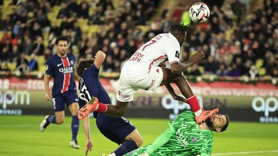 Cedera Horor Gianluigi Donnarumma Warnai Kemenangan PSG atas AS Monaco 8 fbl fra ligue1 monaco psg 169