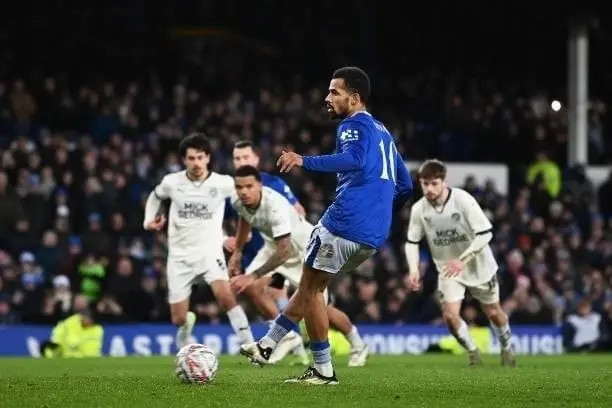 Kemenangan Perdana Tanpa Dyche, Everton Bangun Harapan Baru 4 FB IMG 17364707282694805