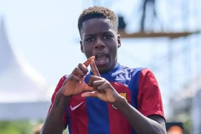 Dunia Sepak Bola Dikejutkan! Destiny Kosiso, Pemain Masa Depan Barcelona 4 FB IMG 17371593973611542