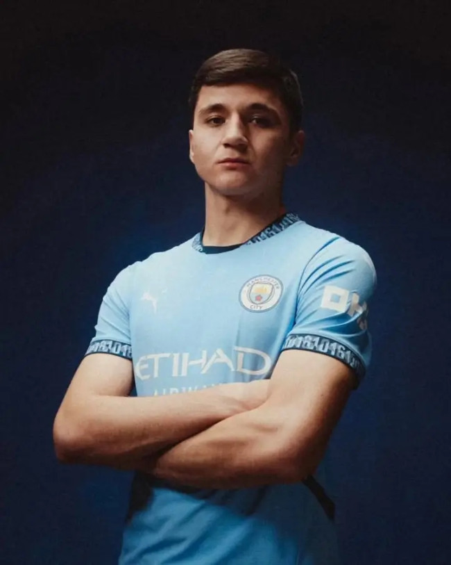 Abdukodir Khusanov: Awal Era Baru Pemain Uzbekistan di Premier League 9 FB IMG 17374178949721092