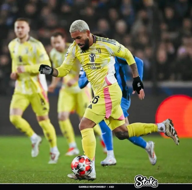 Panas! Douglas Luiz Jadi Rebutan Manchester City dan Chelsea, Juventus Pasang Harga Tinggi! 2 FB IMG 17376828108556226