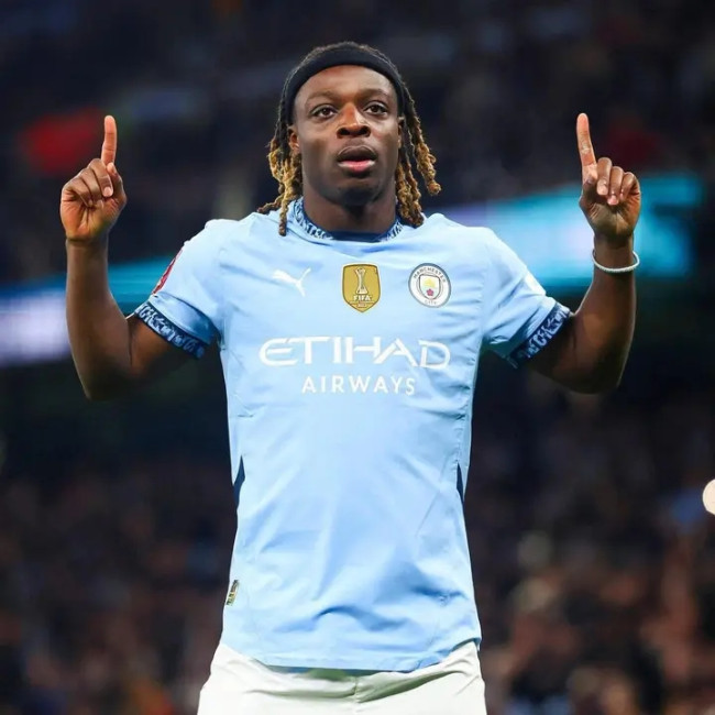 Kejutan! Doku Tawarkan Diri ke Barcelona, Transfer Pinjaman Jadi Pilihan Menarik 3 FB IMG 17380577210225762