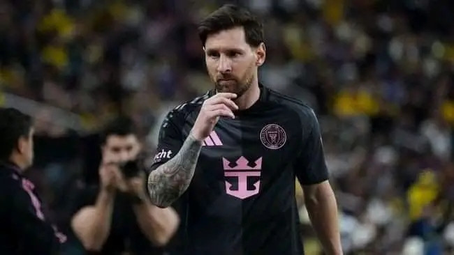 Messi Rindu Barcelona! Enggan Perpanjang Kontrak di Inter Miami? 2 FB IMG 17381947998567173