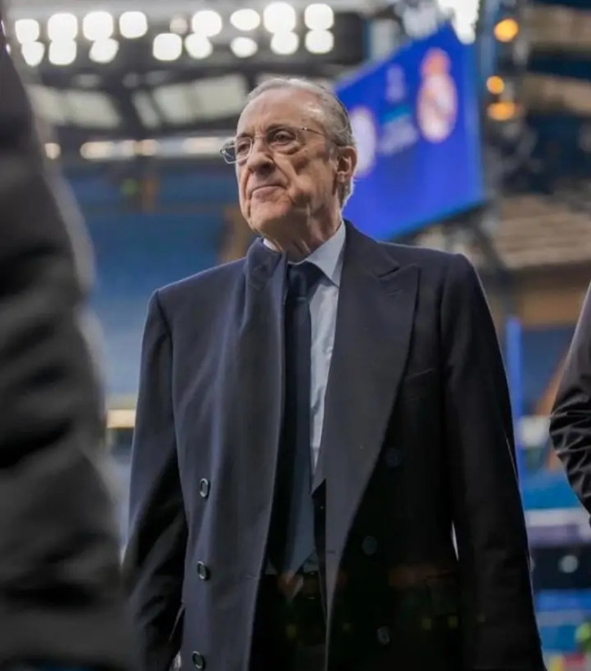 BREAKING! Real Madrid Tutup Pintu Transfer Januari, Fokus Kejutkan Dunia di Juli! 9 FB IMG 17382146704402388