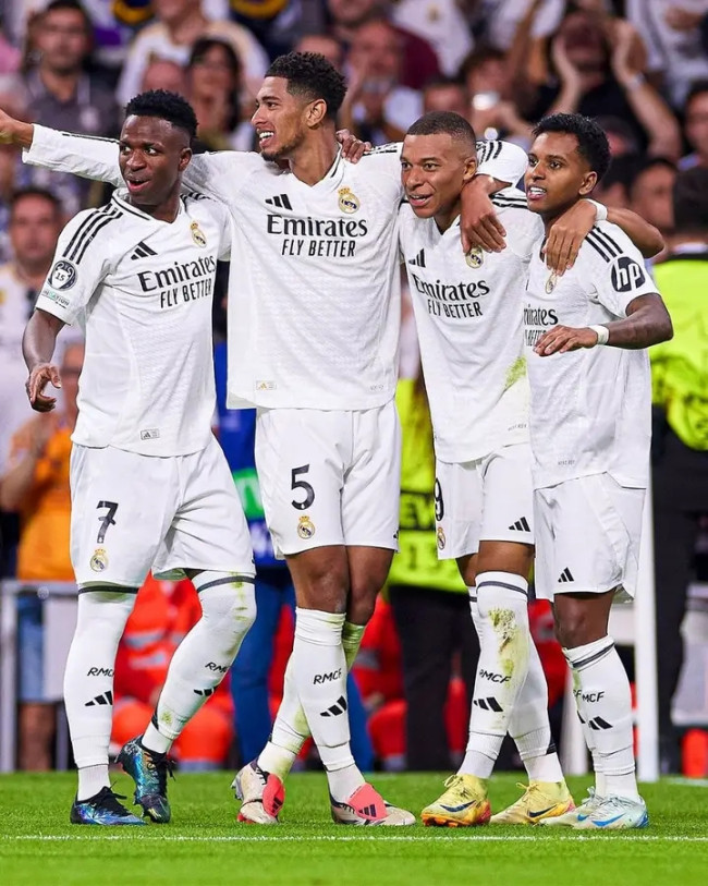 Mengagumkan! Empat Bintang Real Madrid Dominasi Kompetisi dengan Gol-Gol Spektakuler 3 FB IMG 17383114648221611