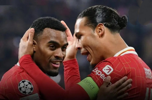 Virgil Van Dijk: Ryan Gravenberch adalah Pemain Kelas Dunia, Masa Depannya Gemilang! 6 IMG 20250127 185032