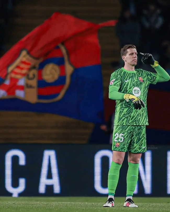Wojciech Szczęsny: Dari Pensiun ke Penjaga Gawang Barcelona, Perjalanan Luar Biasa Sang Kiper 5 1739881697955