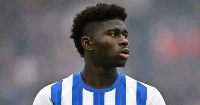 Manchester City dan Liverpool Bersaing Dapatkan Carlos Baleba, Brighton Patok Harga Tinggi 2 1740197293775