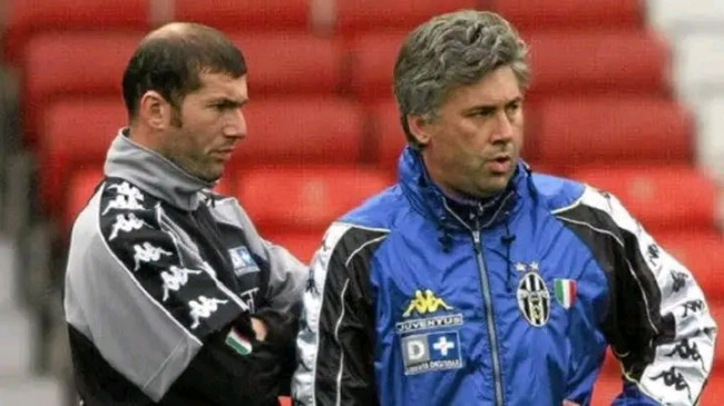 Carlo Ancelotti: Pelatih Harus Beradaptasi dengan Pemainnya 3 1740265320980