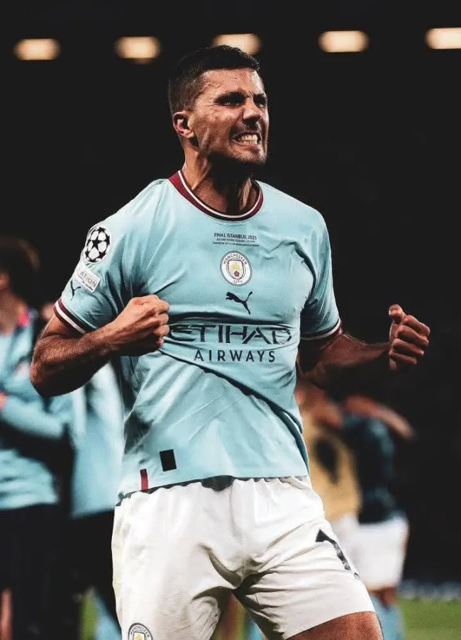Pep Guardiola Tunjukkan Keberanian: Daftarkan Rodri untuk Babak Gugur UCL! 5 FB IMG 17383980663505323