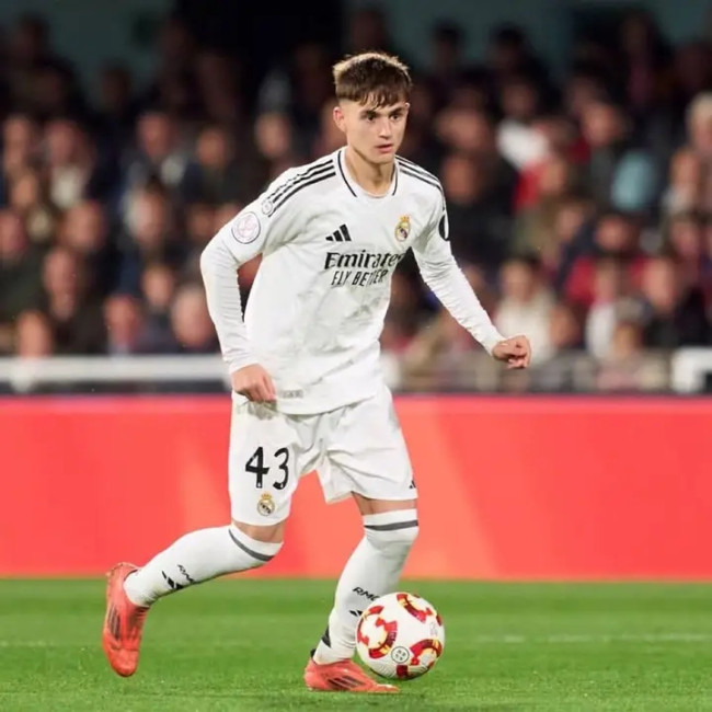 Diego Aguado Perpanjang Kontrak dengan Real Madrid: Kenaikan Gaji dan Klausul Pelepasan Lebih dari €50 Juta 3 FB IMG 17388033621400534