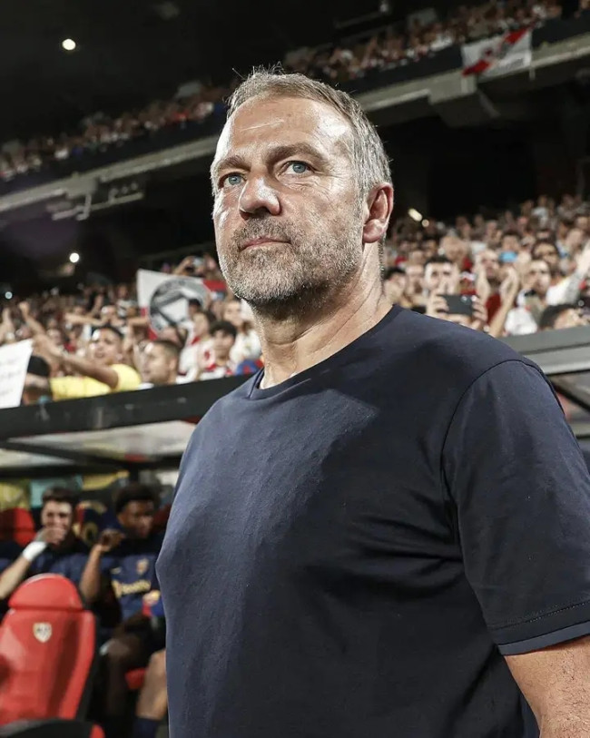 Hansi Flick Membuktikan Kelasnya: Dominasi di Piala Super Spanyol, Liga Champions, dan La Liga 8 FB IMG 17389142239988331