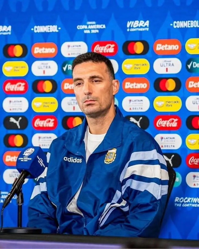 Lionel Scaloni Pertimbangkan Pemain Baru untuk Timnas Argentina Jelang Piala Dunia 6 FB IMG 17392368593959926