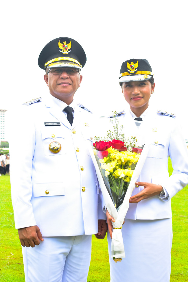 Dilantik Presiden Prabowo, Yosef Lede dan Aurum Titu Eki: Kami Siap Bekerja untuk Rakyat! 4 yosef-lede-dan-aurum-titu-eki