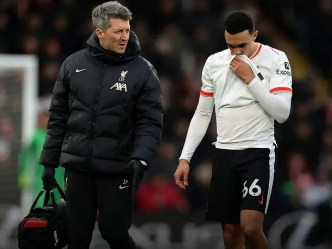 Cedera Trent Alexander-Arnold Tidak Serius, Bisa Tampil di Semifinal Leg 2? 1 IMG 20250204 003038