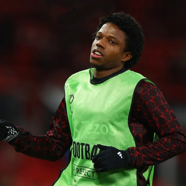 Tyrell Malacia Resmi Tinggalkan Manchester United, Kembali ke Belanda Bersama PSV 1 IMG 20250205 205235