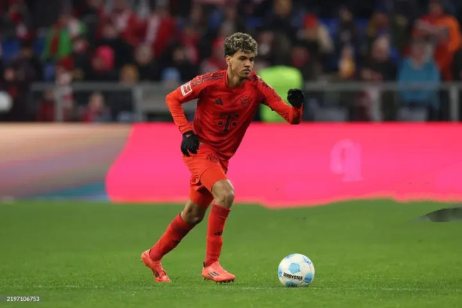 Barcelona Pantau Adam Aznou, Produk La Masia yang Bersinar di Real Valladolid 5 IMG 20250207 090859