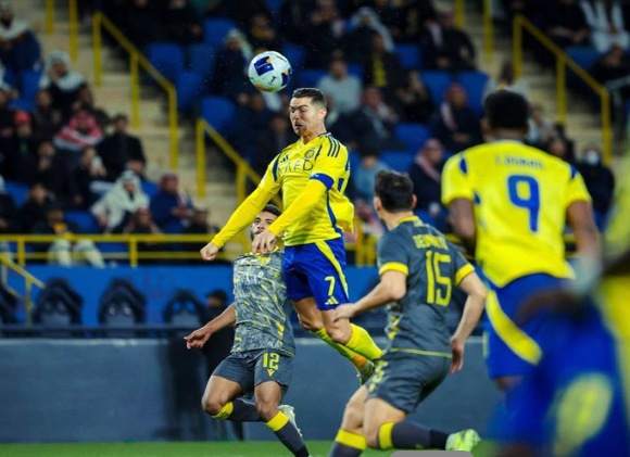 Magis CR7! Gol ke-923 Cristiano Ronaldo Semakin Dekatkan Rekor 1000 Gol 7 Screenshot 38