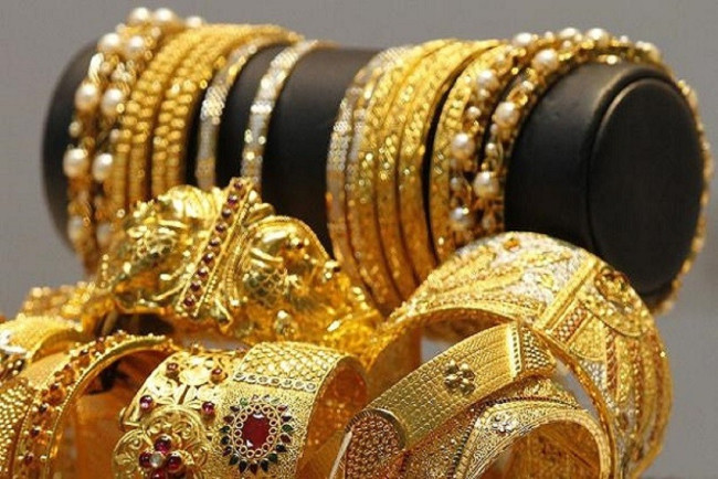 Harga Emas Melorot! Cek Harga Terbaru Sebelum Jual atau Beli 4 harga emas perhiasan hari ini 24 karat kadar 99