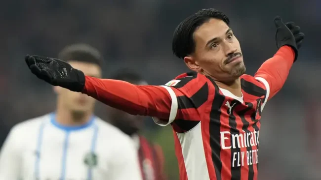 Manchester City Incar Tijjani Reijnders, Siap Tawar €60 Juta ke AC Milan 9 007017300 1733288607 AP24338736663425