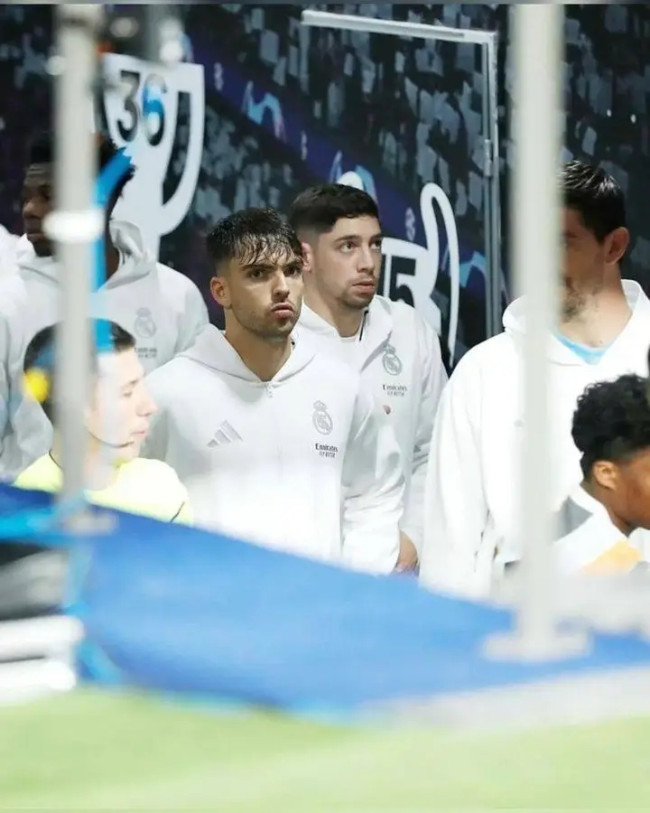 Real Madrid Goyah Tanpa Raul Asencio, Ancelotti Dikritik atas Keputusan Rotasi 10 1740927727137