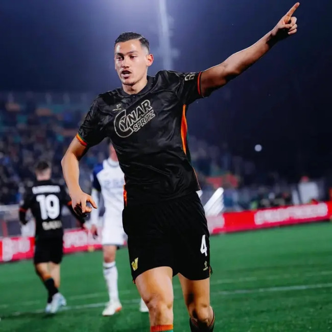 Udinese Dekati Jay Idzes, Klub La Liga dan Bundesliga Juga Berminat 9 1741074392978