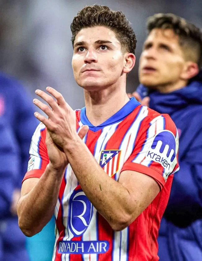 Julián Álvarez Berisiko Diskors Saat Atletico Madrid Hadapi Barcelona 10 1741421640501