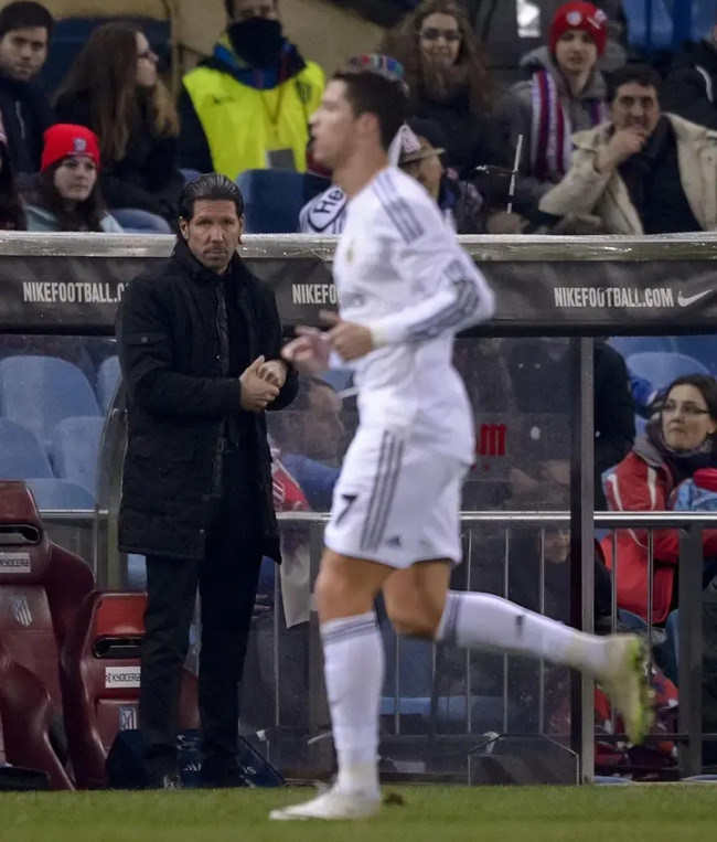 Cristiano Ronaldo, Satu-satunya Pemain yang Cetak Hattrick ke Gawang Atlético Madrid di Era Diego Simeone 3 1741497076817