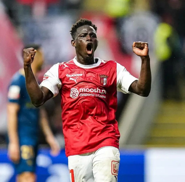 Manchester United Tertarik Rekrut Roger Fernandes dari SC Braga 5 1741578906034