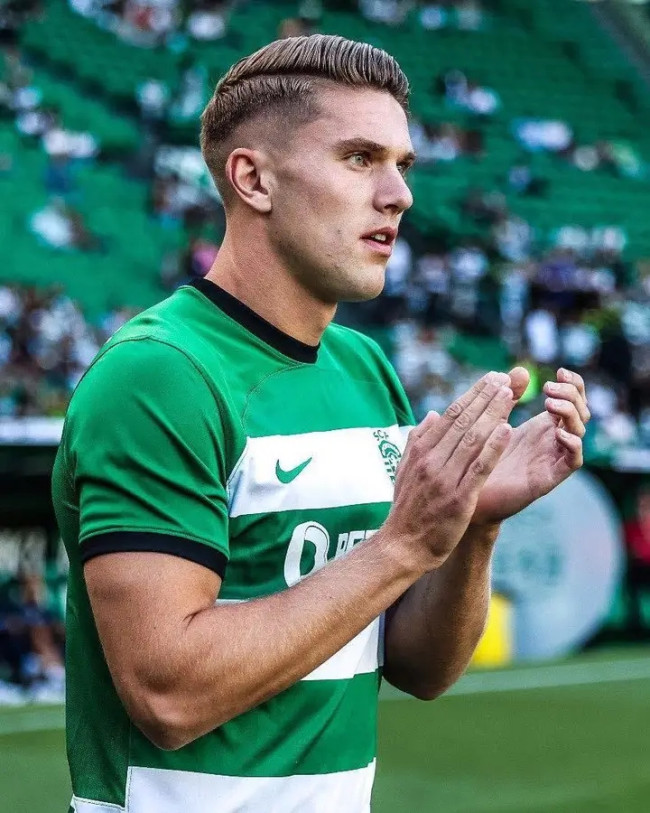 Viktor Gyokeres Ingin Tinggalkan Sporting CP, Manchester United, Arsenal & Chelsea Siap Bersaing 8 1741585062798