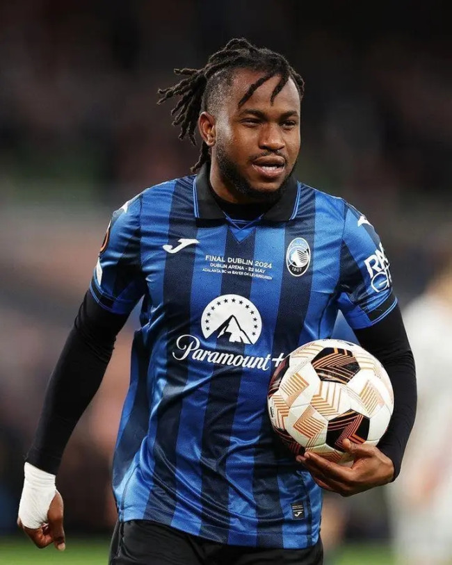 Barcelona Pantau Ademola Lookman, Atalanta Pasang Harga €30 Juta 2 1742621134860