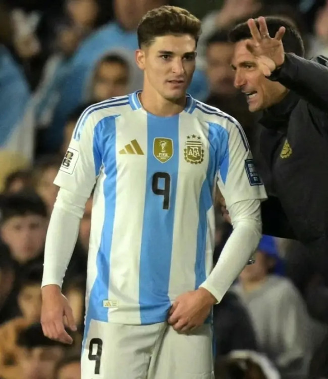 Lionel Scaloni Puas dengan Performa Argentina Usai Kalahkan Uruguay: "Tim Selalu Jadi Prioritas" 6 1742632005474