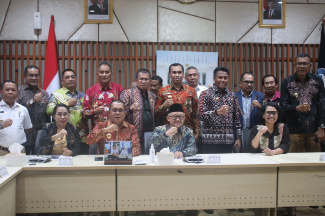 Kompak Bangun NTT! Gubernur dan Bupati Kupang Bawa Proposal Besar ke Pemerintah Pusat 3 kompak-bangun-ntt