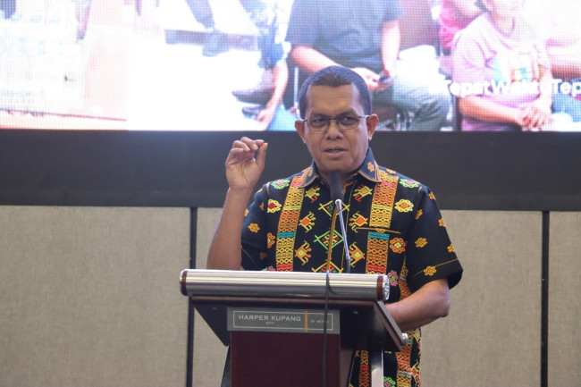 Gubernur NTT Ajak Koperasi Bersatu! Swasti Sari dan KopDes Merah Putih Siap Dongkrak Ekonomi 3 gubernur-ntt-ajak-koperasi-bersatu-swasti-sari-dan-kopdes-merah-putih-siap-dongkrak-ekonomi