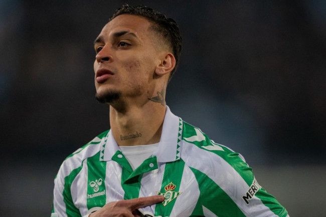Real Betis Ingin Perpanjang Peminjaman Antony, Siap Bayar Gaji Lebih Besar 10 library upload 21 2025 02 996x664 antony real betis 272c4b6