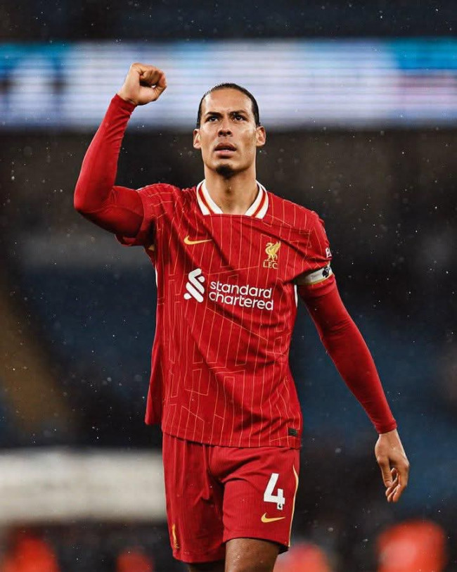 Virgil van Dijk: "Kami Ingin Anfield Terus Bergemuruh di Sisa Musim Ini" 1 FB IMG 1743592188450