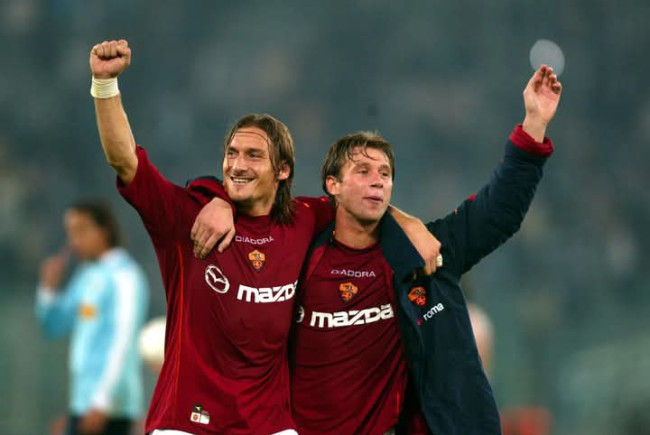 Francesco Totti Tegaskan Kesetiaan ke AS Roma, Cassano Kritik Keputusannya 7 FB IMG 1743597647921