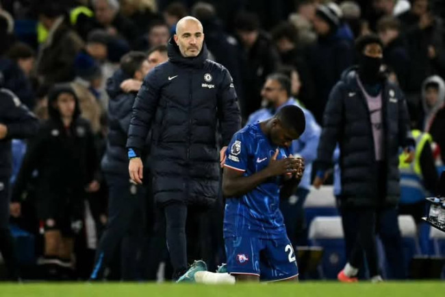 Enzo Maresca: Moisés Caicedo Adalah Gelandang Bertahan Terbaik di Dunia? 1 FB IMG 1743760417878