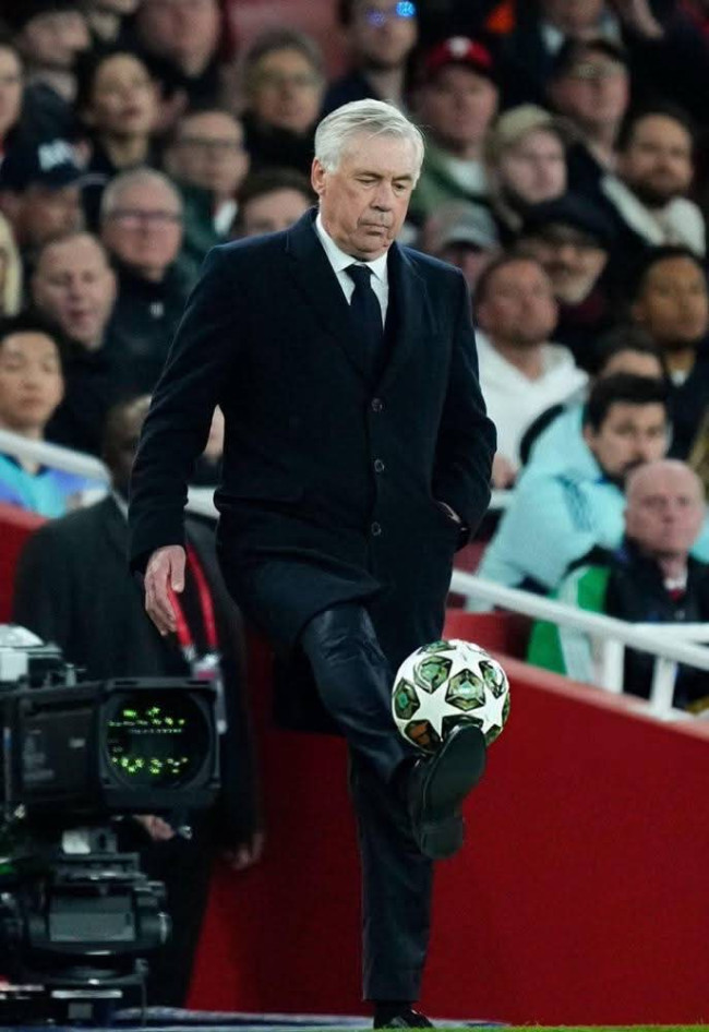 Carlo Ancelotti Terancam Dipecat Jika Gagal Comeback Lawan Arsenal di Liga Champions 1 FB IMG 1744255811453